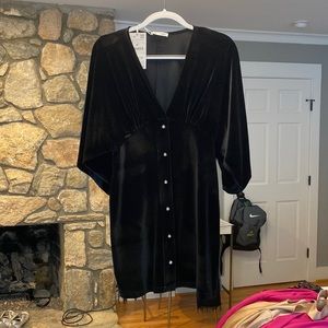Zara Black velvet SIZE SMALL dress